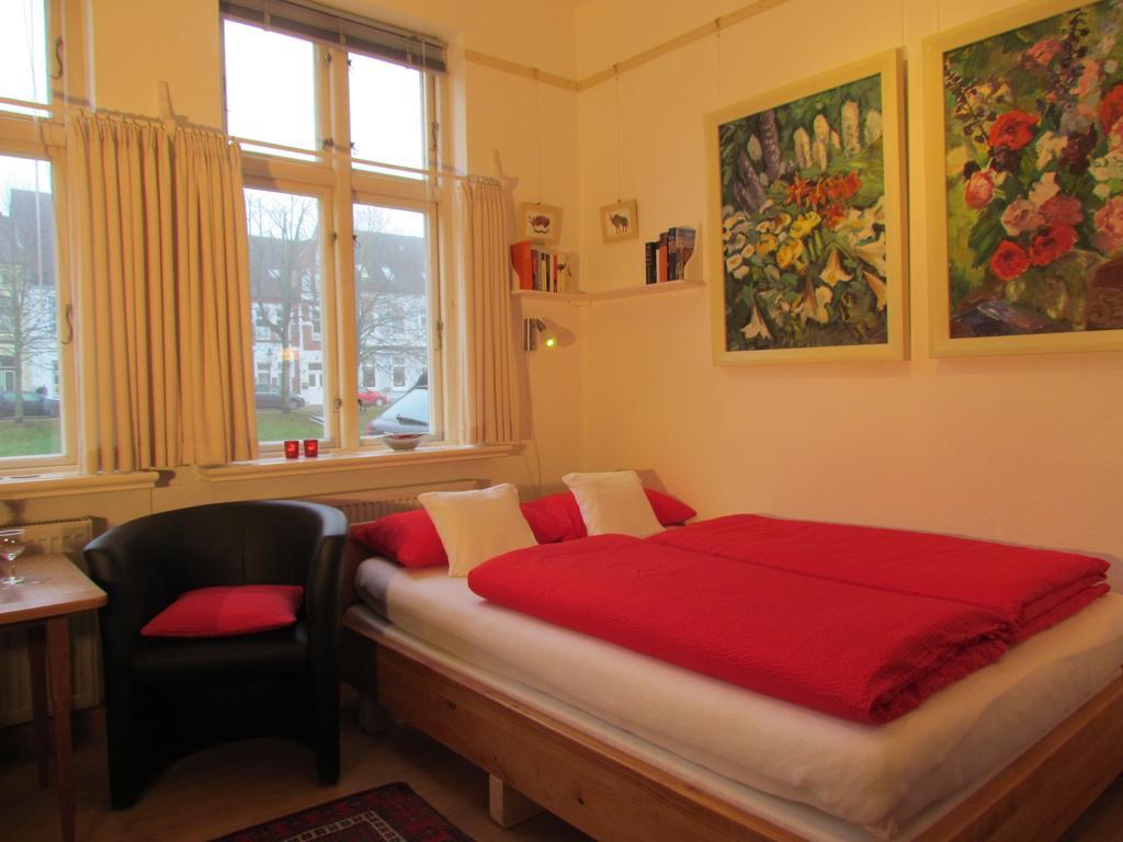 Apartments Im Froschhaus Mit Fruehstueckskuechen 프리드리히슈타트 외부 사진